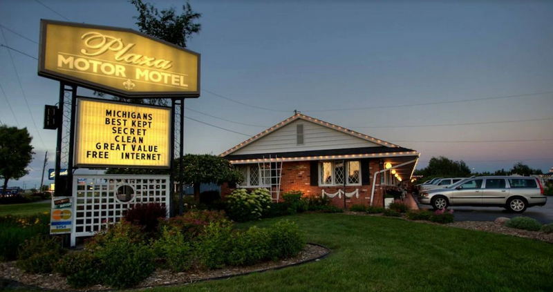 Plaza Motor Motel - Web Listing Photo (newer photo)